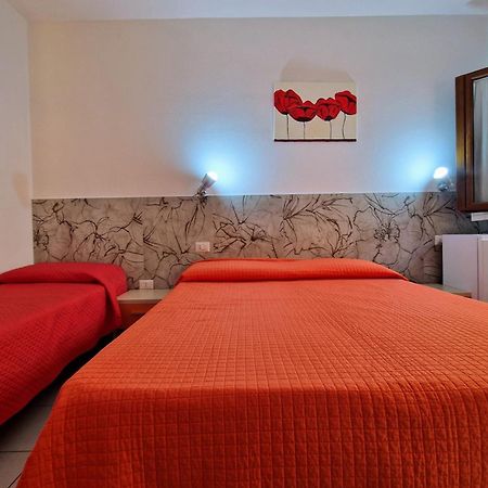 Sa Mamma E Sole B&B Cala Gonone Exteriör bild